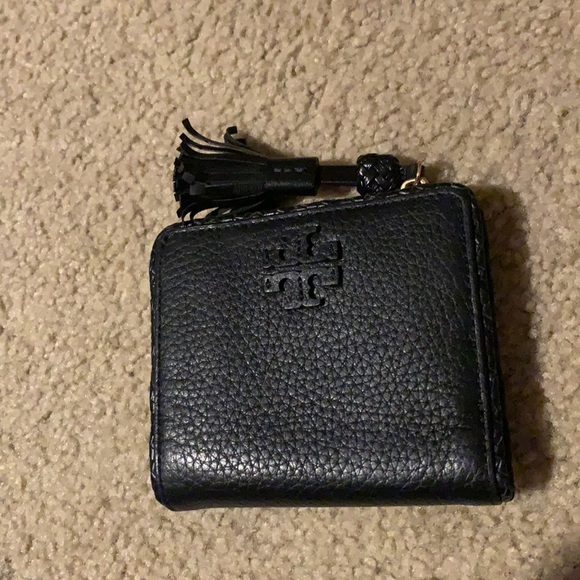 Tory Burch Handbags - Tory Burch wallet